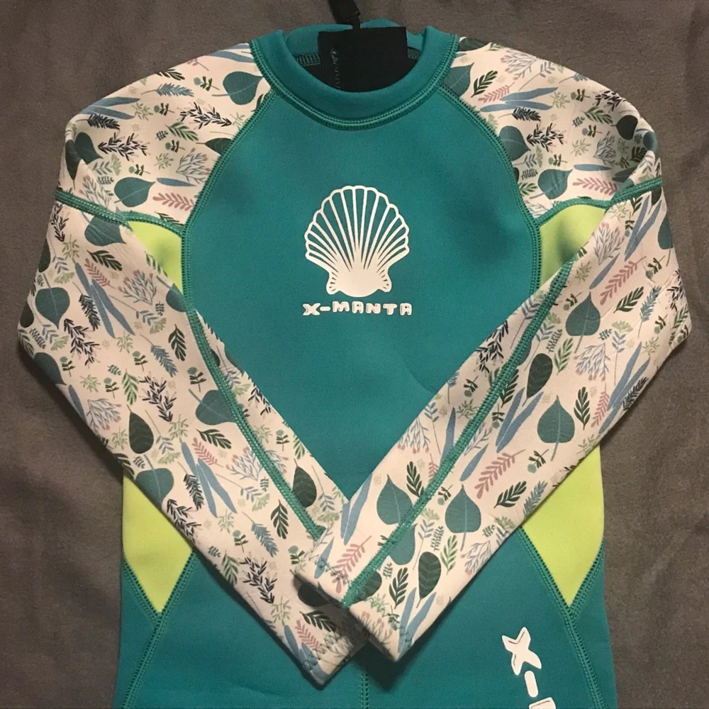 NWOT Kids Wetsuit